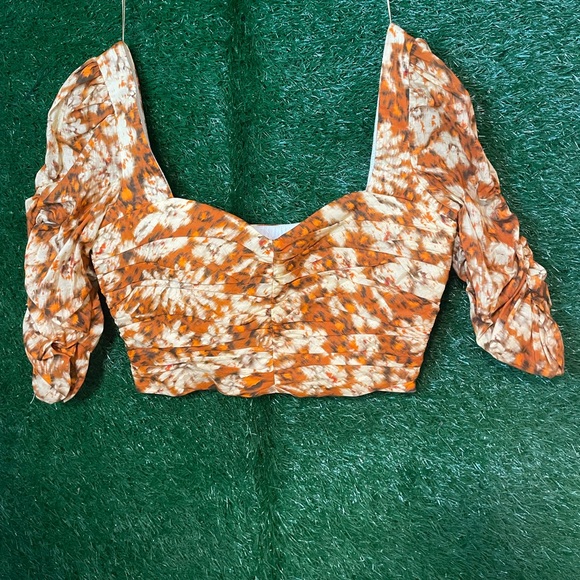 New ZARA Woman Top for that special person, - Picture 2 of 4